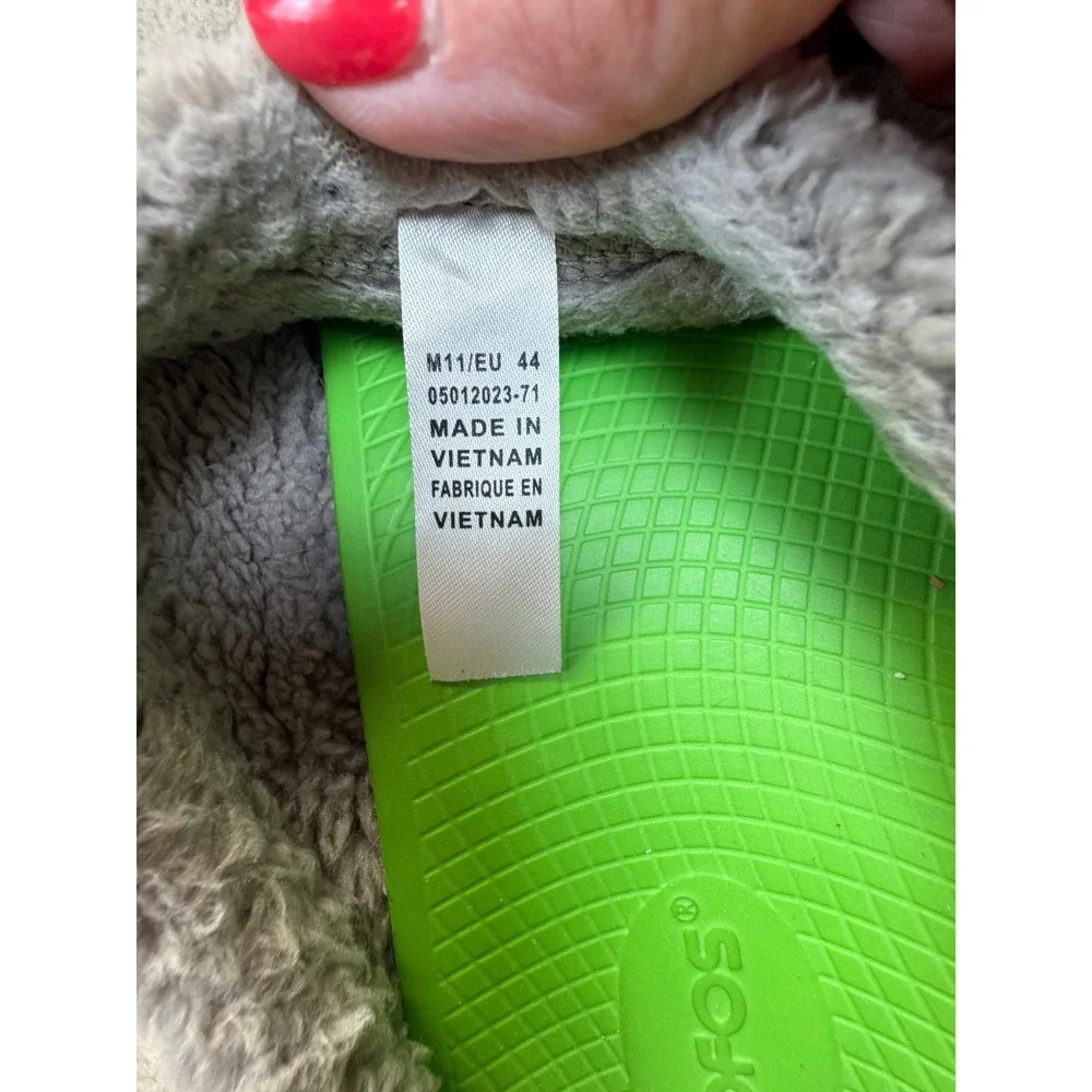 OOFOS OOCoogee Clogs Mens 11 Grey Green Fleece Lined Recovery Mules